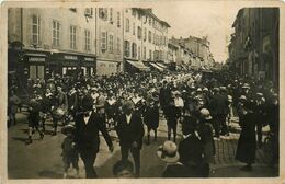 Villefranche Sur Saône * Carte Photo * Fanfare Orchestre Défilé * La Musique Lucien STIVAL * Une Rue De La Commune - Villefranche-sur-Saone