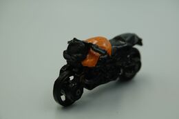 Hot Wheels Mattel  BMW K 1300 R -  Issued 2016, Scale 1/64 - Matchbox (Lesney)