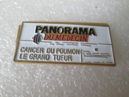 PIN'S   PANORAMA DU MEDECIN - Médical