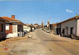 82-LAFRANCAISE- UN COIN DE LA VILLE ET L'EGLISE - Lafrancaise