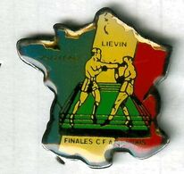 Pin's Boxe Boxing Liévin 1992 Finale CFA Senior Carte De France - Boxe