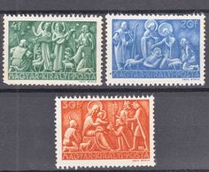 Hungary 1943 Mi#742-744 Mint Never Hinged - Unused Stamps