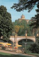 01896 "TORINO  - PONTE UMBERTO I SUL PO E CHIESA AL MONTE DEI CAPPUCCINI VISTI  DAL VALENTINO" ANIMATA. . CART  NON SPED - Églises