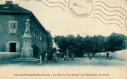 St Didier * Les écoles Et La Mairie * Place Et Le Monument Aux Morts * école - Andere & Zonder Classificatie