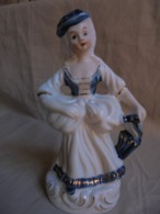 Vintage - Statuette "Marquise" Made In Korea - Personaggi