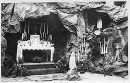 ¤¤    -    Carte-Photo Non Située  D'une Grotte De Lourdes   -  Tampon " Van-Hilles " ???   -   ¤¤ - Monumentos