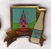 F169 Pin's Disney Euro Château Sponsor Vittel Vosges Nestlé Achat Immédiat - Disney