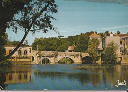 CLISSON. - Vieux Pont Sur La Sèvre Nantaise. CPM RARE - Clisson