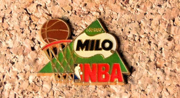 Pin's BASKET AMERICAIN - NBA -  Milo - Verni époxy - Fabricant Inconnu - Basketball