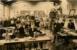 Quimper * Pensionnat Ste Marie * Le Likès * Atelier à Bois * école - Quimper