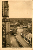 Pontmain * Une Vue Et Une Rue De La Commune - Pontmain