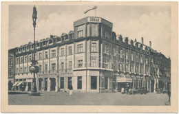 T4 1930 Hradec Králové, Königgrätz; Grand Hotel Urban, Café, Automobile (wet Damage) - Sin Clasificación