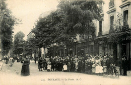 Puteaux * Rue De La Commune * La Poste * Ptt * Groupe D'enfants - Puteaux