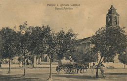 Sancti Spiritu Parque A Igleciala Caridad  Watering The Street . Arrosage De La Rue - Cuba