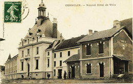 6213  - CORBELIN  : Nouvel Hotel De Ville , Café De La Mairie  Et  La Gare   -  Circulée 1912 - Corbelin