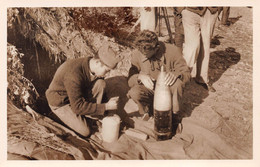 FRONT D'ARAGÓ Guerre D'Espagne 1936. Série B14. Préparation De La Charge D'un Obus. Carte Photo - Altri & Non Classificati