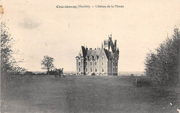 Chantonnay         85      Le Château De La Mouée    (voir Scan) - Chantonnay