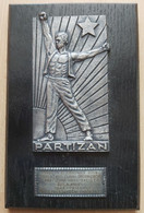 Gymnastic PARTIZAN OSIJEK 1958 KOTARSKI SAVEZ DRUSTVA ZA TJELESNI ODGOJ Plaque - Gymnastiek