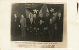 Real Photo Camajuani 1900 Primer Ayuntamiento Electo Por Votacion Popular . Bandera Cubana - Cuba