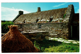 Ref 1399  - Postcard - Shetland Croft Dunrossness - Shetland Islands Scotland - Shetland