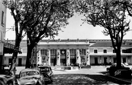 Valence * La Gare * Automobile Voiture Ancienne - Valence