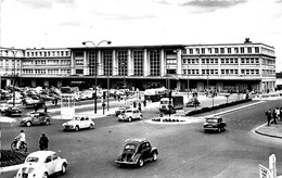 Amiens * La Gare Du Nord * Automobile Voiture Ancienne - Amiens