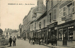 Dourdan * Rue De Chartres * Bazar Du Croissant * Docks De La Brie - Dourdan