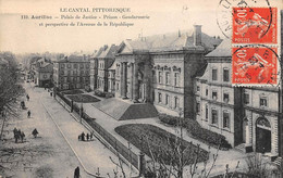 Aurillac        15         Palais De Justice. Prison. Gendarmerie      (Voir Scan) - Aurillac