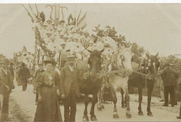 Carte Photo Argent Rose De Mai Fete  Char Fleuri Musique Pierrots Arlequin  Attelage - Argent-sur-Sauldre