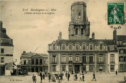 Boulogne Sur Mer * L'hôtel De Ville Et Le Beffroi - Boulogne Sur Mer