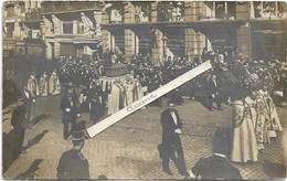 Wavre  *  Procession  (carte -photo)  Châsse Miraculeuse De Notre-Dame De Basse-Wavre - Wavre