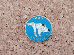 PINS JUDO CLUB ANICHOIS ANICHE (59) - Judo