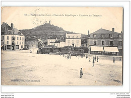 CPA 46 Saint Céré Place De La Republique L'arrivée Du Tramway - Saint-Céré