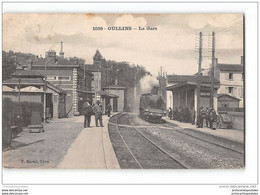 CPA 69 Oullins La Gare Et Le Train - Oullins