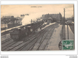 CPA 92 Asnieres La Gare Et Le Train - Asnieres Sur Seine