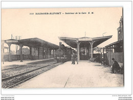 CPA 94 Maisons Alfort La Gare Et Le Train - Maisons Alfort