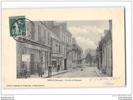 CPA 80 Nesle Rue De La Monnaie - Nesle