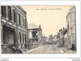 CPA 80 Nesle Rue Saint Nicolas - Nesle