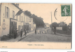 CPA 78 Trappes Rue De La Gare - Trappes