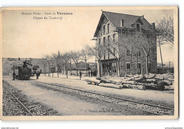 CPA 07 Maison Porte Garde Vernoux Le Depart Du Tramway - Vernoux