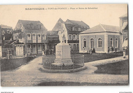 CPA Martinique Fort De France Place Et Statue De Schoelcher - Fort De France