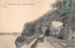 LE CELLIER     TUNNEL DE CLERMONT    TRAIN - Le Cellier