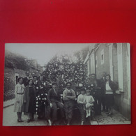 CARTE PHOTO CHATEAUDUN CAVALCADE 1931 CHAR A FLEUR - Chateaudun