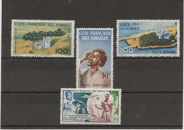 COTE DES SOMALIS - POSTE AERIENNE N°20 A 23 NEUF CHARNIERE - COTE : 41 € -ANNEE 1947-49 - Ungebraucht