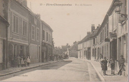 FERE - CHAMPENOISE -RUE DE SEZANNE - Fère-Champenoise