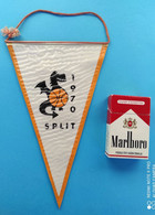 1970 FIBA WORLD BASKETBALL CHAMPIONSHIPS Original Vintage Pennant * Larger Size * Basket-ball Pallacanestro Baloncesto - Abbigliamento, Souvenirs & Varie