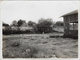 78  Meulan Photo  Juin 1934   Le Jardin  A Confirmer - Medan