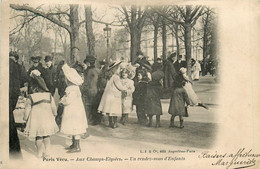 Paris Vécu * N°22 * Aux Champs élysées * Un Rendez Vous D'enfants - Lotes Y Colecciones