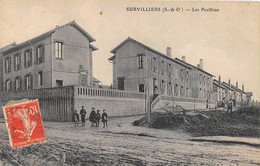 VAL D'OISE  95  SURVILLIERS - LES PAVILLONS - Survilliers