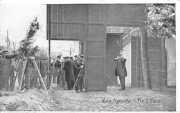 TIR à L' ARC - SERIE; LES SPORTS. - Shooting (Weapons)